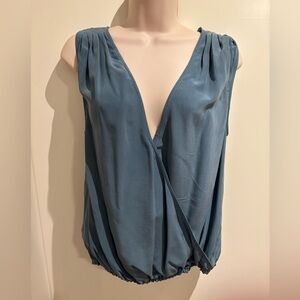 Joie 100% silk blouse- XS. Like new.